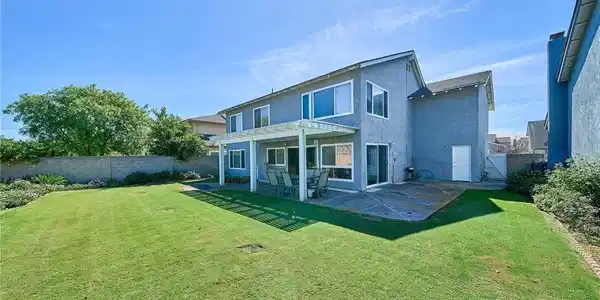 10449 APACHE RIVER Avenue