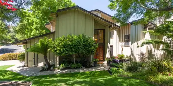 1265 Trinity Drive
