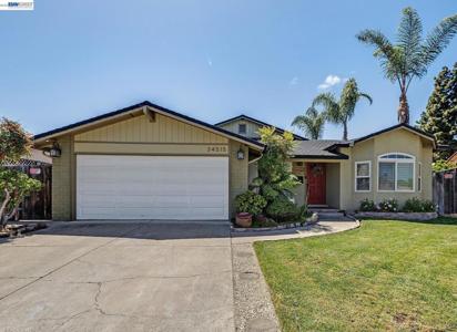 34515 Bentley Ct