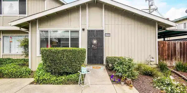 179 Loma Verde Dr