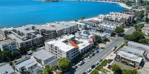 1225 Pacific Beach Drive