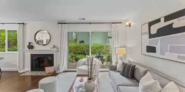 50 Emery Bay Drive