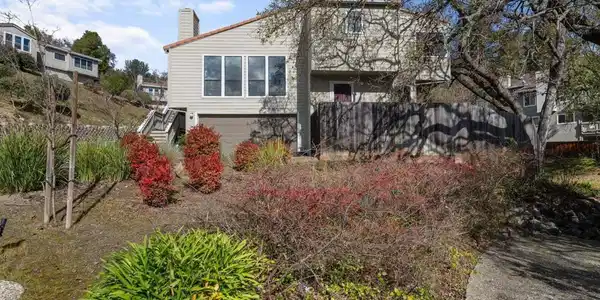 14 Heritage Oaks Rd