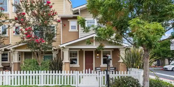 403 San Eduardo Terrace