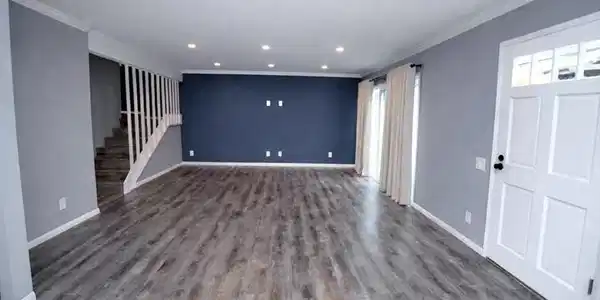 340 MIRALESTE Drive