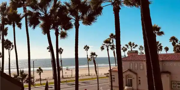1200 Pacific Coast