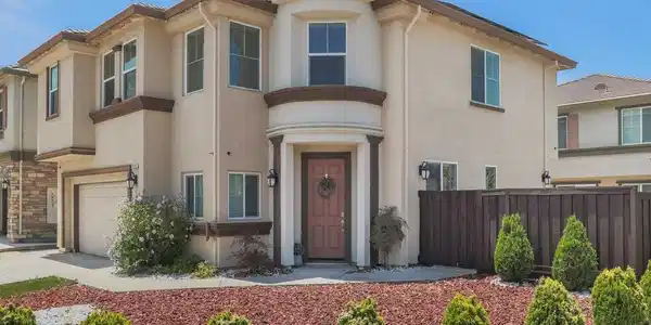 2273 Toscana Dr