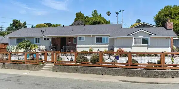 1201 Valle Vista Ave