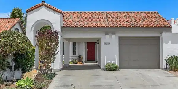 4722 Collinos Way