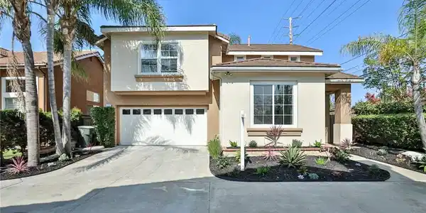 1202 Hazel