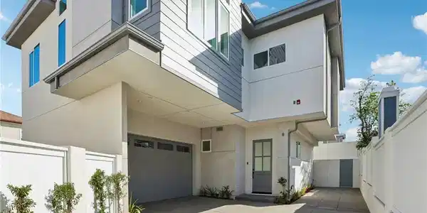 1914 Belmont Lane