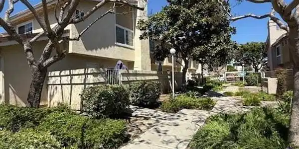 5225 Columbus