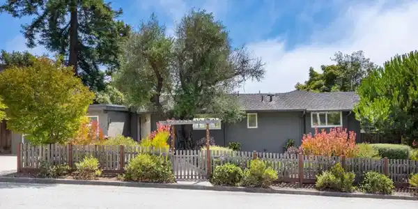230 Thunderbird Drive