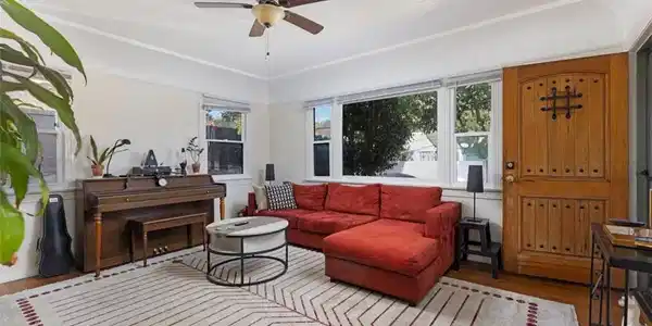 216 W 23rd Street