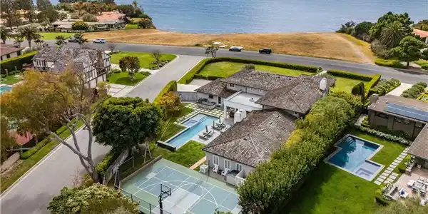 2736 Paseo Del Mar