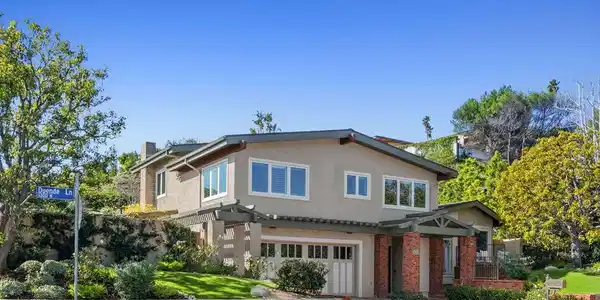 1305 Duende Lane