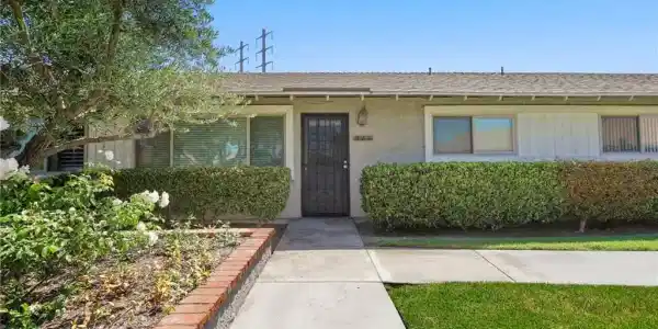 8091 Worthy Drive