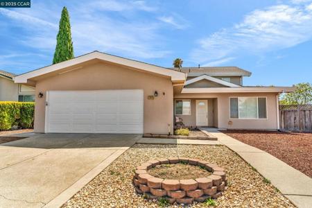 1144 Stirling Dr