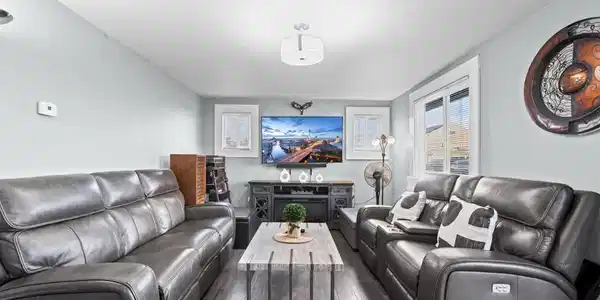 610 S 47th St.