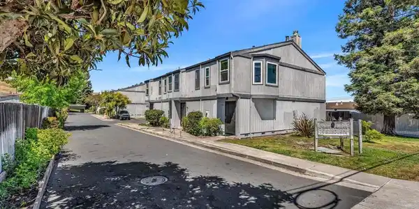 3917 Pacheco Blvd
