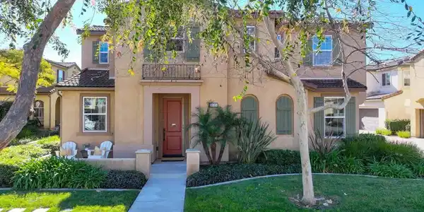 3595 Glen Ave