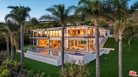 4732 Avenida Del Mar