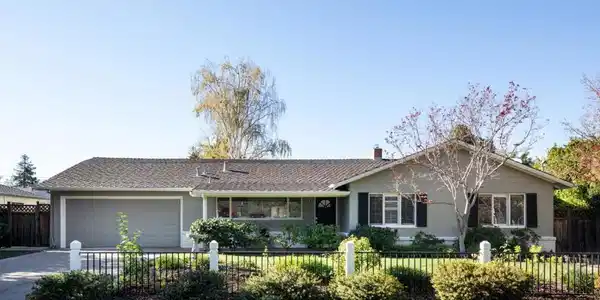 668 Tomi Lea Street