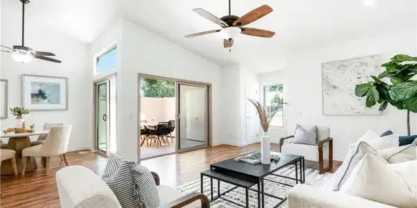 8566 Fallbrook Circle