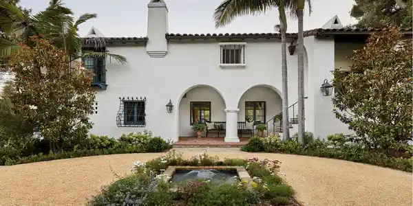 1424 La Vereda Lane