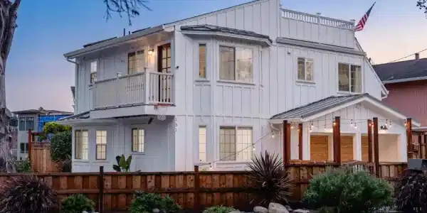 131 Seacliff Drive