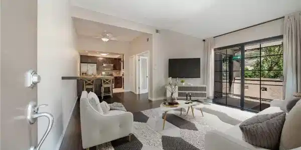 1068 Calle del Cerro