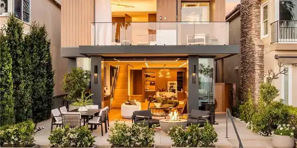 2516 Ocean Boulevard