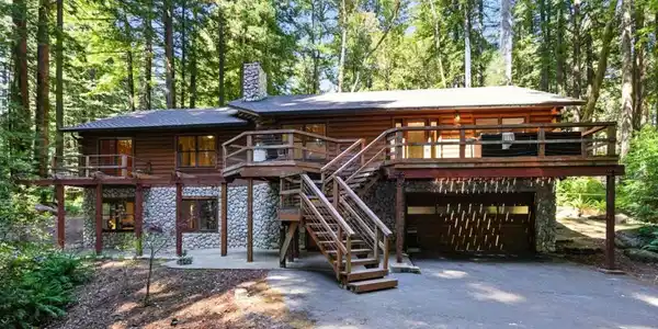 13890 Skyline Boulevard