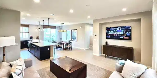 5663 Surfrider Way