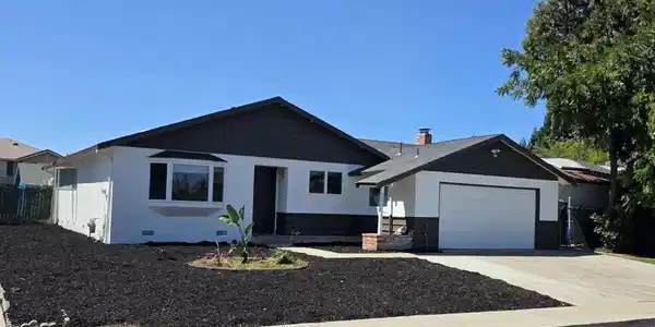 4990 Hames Dr