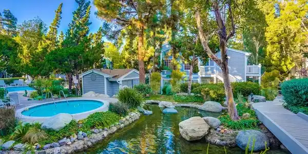 1227 W Capitol Drive