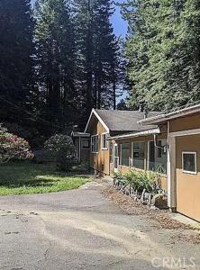3027 Brier Lane