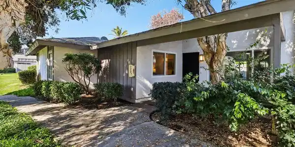 3434 Seabreeze Walk