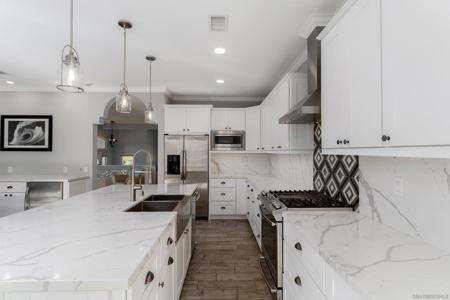 7132 Calabria Ct A