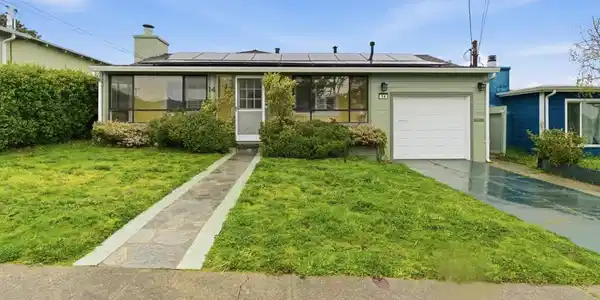 14 Bradford Drive