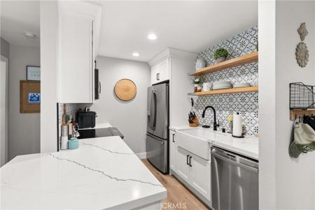 3605 W Hidden Lane