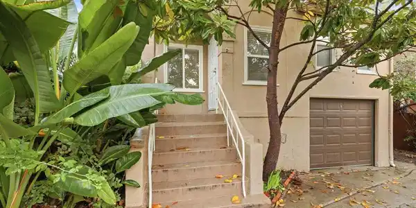 2430 27th Ave Unit D