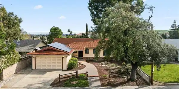 4337 Scenic Ave