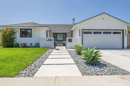 1937 Pattiz Avenue