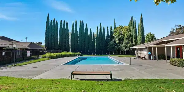 2067 Olivera Rd