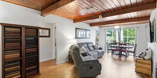 9 Morello Heights Dr