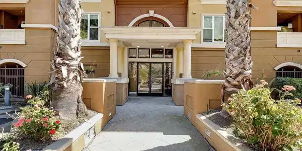 2220 Gellert Blvd