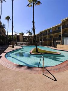 770 W Imperial Avenue