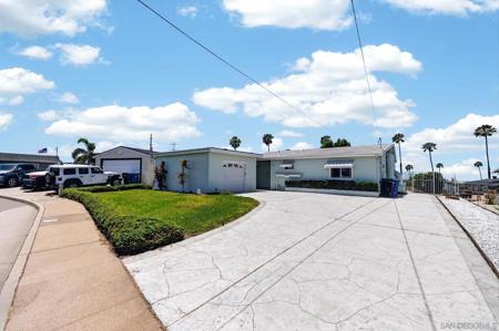 1360 Monterey Court