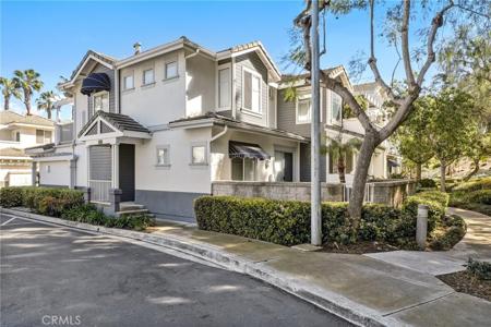 98 Carlsbad Lane